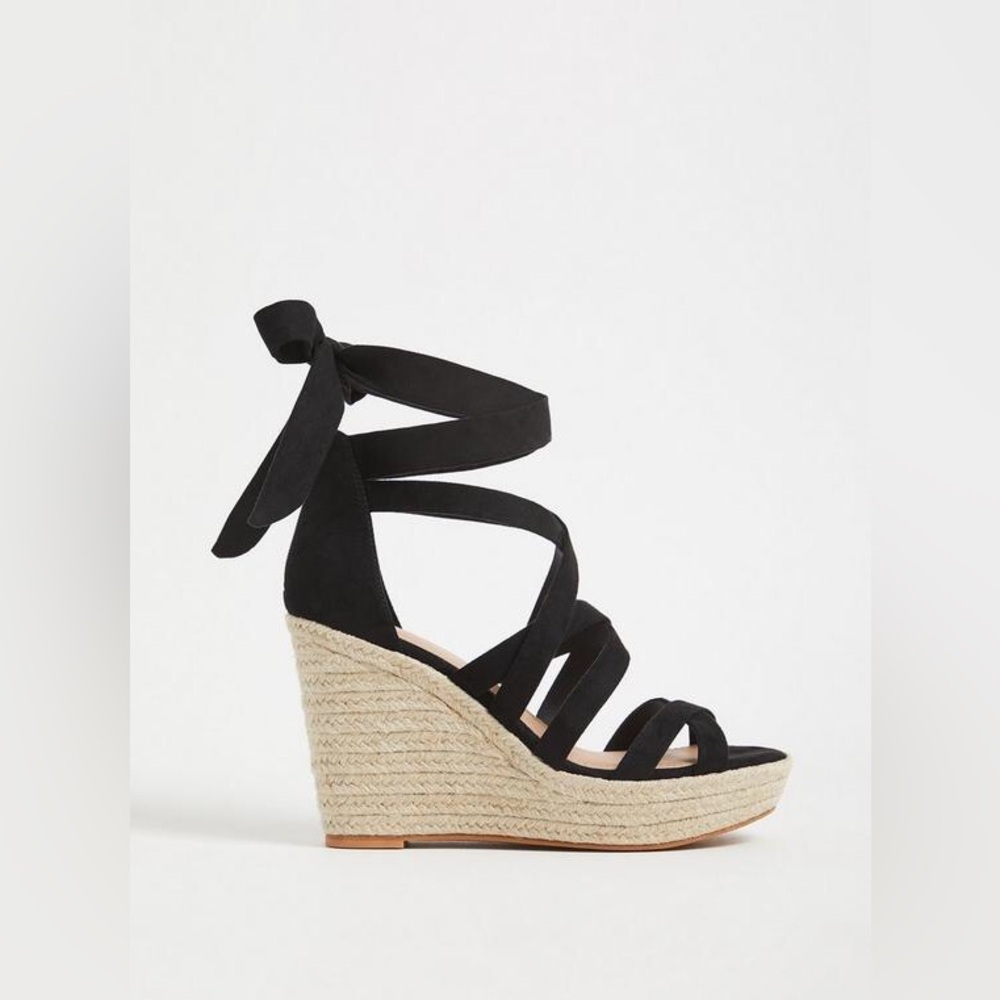 Torrid Black Strappy Wedge Sandals - Picture 16 of 16